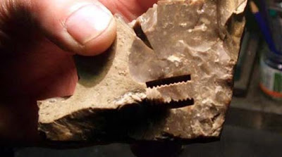 Ooparts: ¿ Estos pernos provenientes de la prehistoria fueron fabricados con tecnología avanzada ?