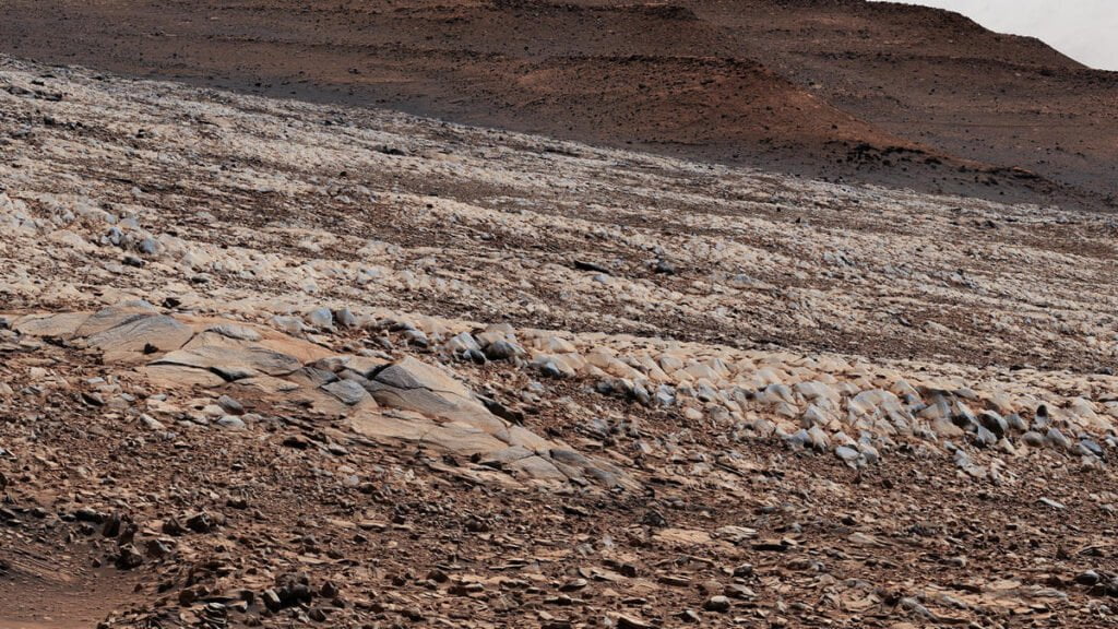 El meteorito marciano Tissint está sobresaturado con compuestos orgánicos 2