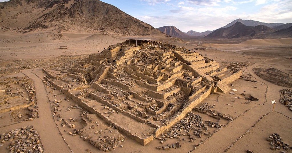 enormes piramides peruanas tan antiguas como los egipcios dinasticos 1