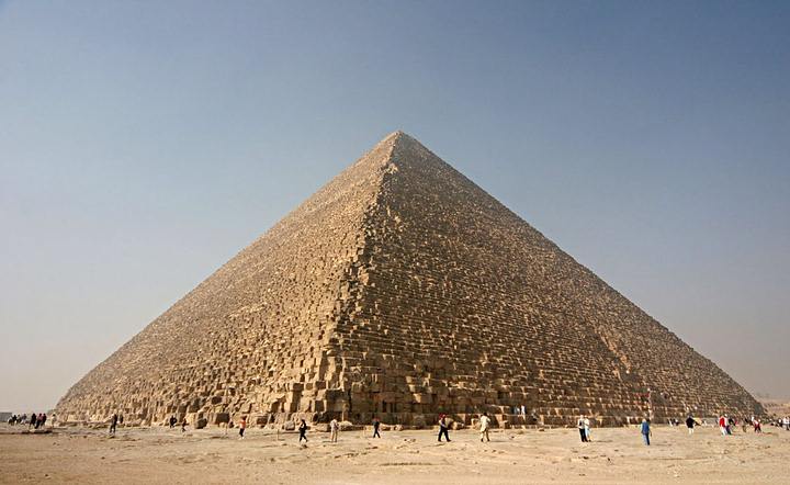 la piramide es mas perfecta de lo que se creia