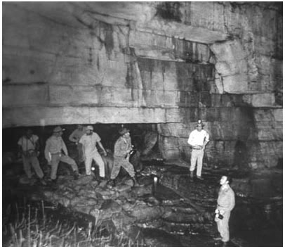 cueva de los tayos